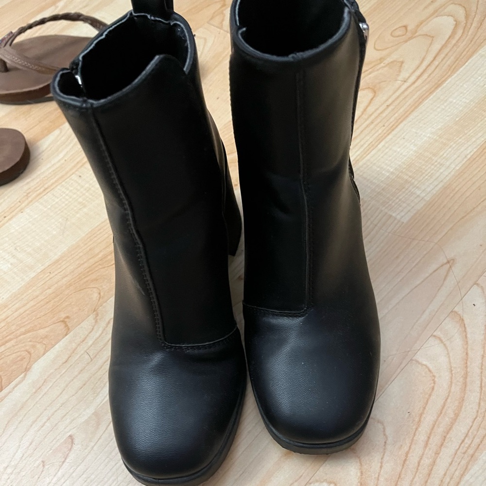 Top shop black ankle booties
